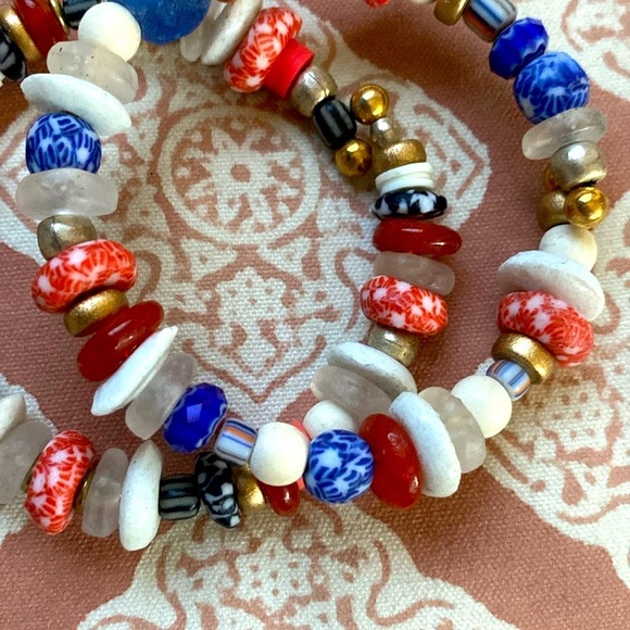 Handmade bracelet set, red,white, blue, African glass beads 2 bracelets … - Picture 6 of 14